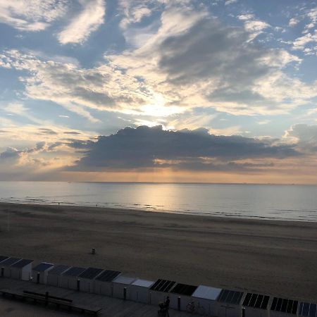 Luxe App - Zeedijk Mariakerke - Prachtig Zeezicht Apartamento Ostend Exterior foto